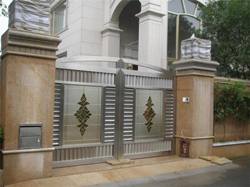 304不銹鋼材質大門.jpg