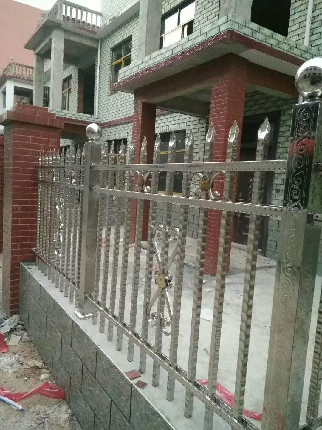 304不銹鋼管.jpg