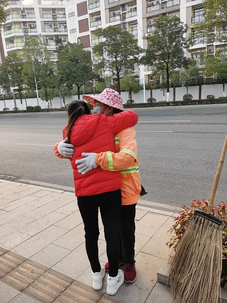 讓愛傳遞，從我們做起——佛山不銹鋼管廠家喜有沃孝德湖愛心傳遞公益活動