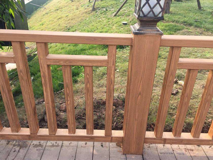 戶外仿原木不銹鋼護(hù)欄